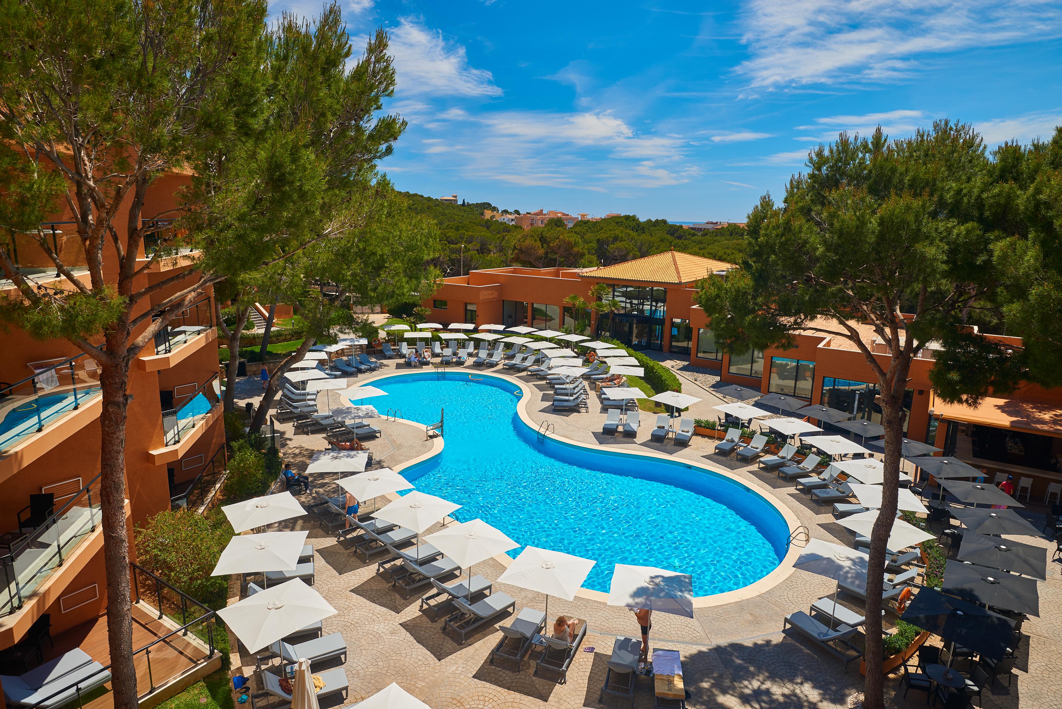 Protur Turo Pins 4* Sup Hotel Cala Ratjada  Exterior photo