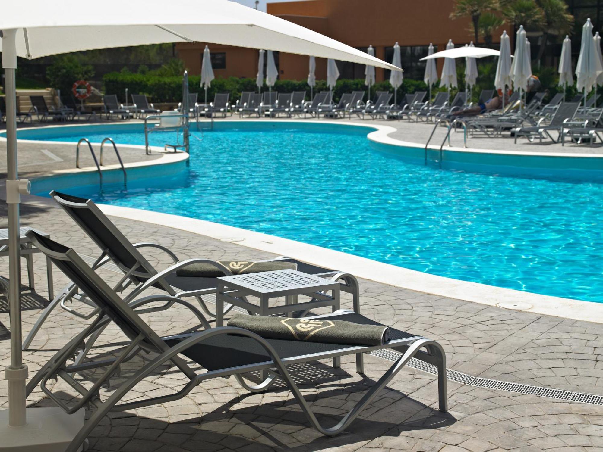 Protur Turo Pins 4* Sup Hotel Cala Ratjada  Exterior photo